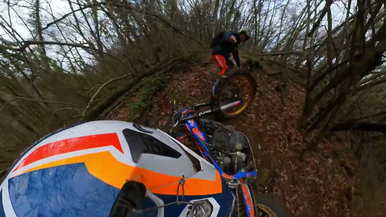 Crash Trial! Spaccato il mozzo😨 #ignoranza_trialistica #trial #fails