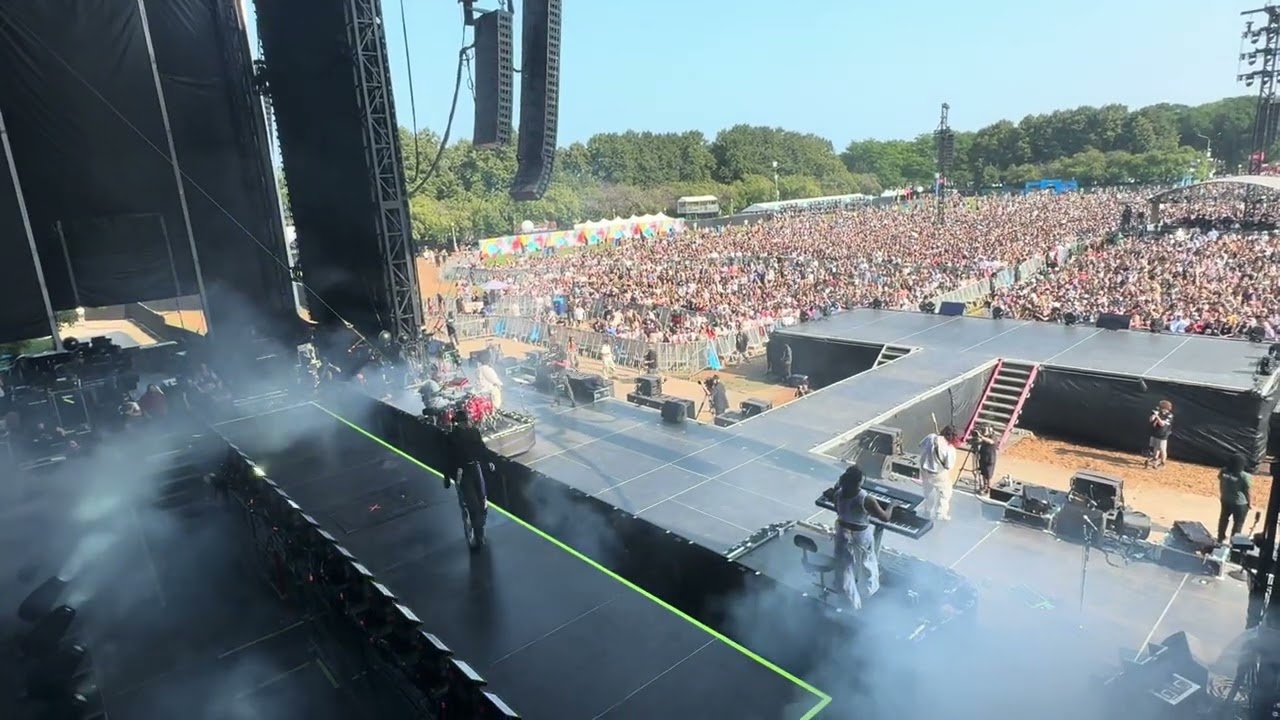 Young Miko | Lolla 2025 Chicago #youngmiko @itsyoungmiko @lollapalooza
