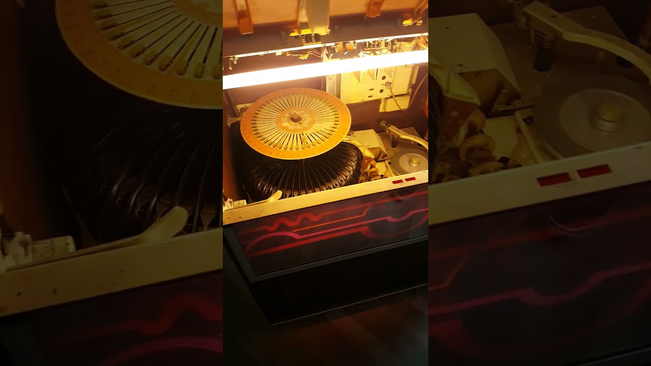 Wurlitzer Lyric 3 D von 1976
