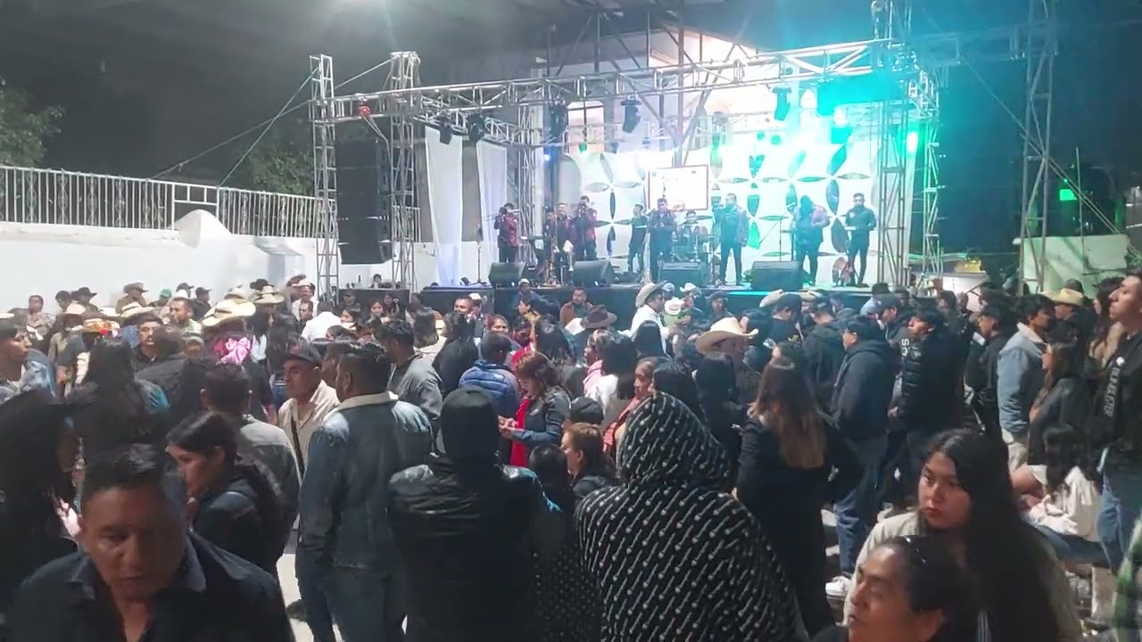 1.- BANDA HERMANOS ROJAS 10 DE ENERO ACATEMPAN - 2a parte