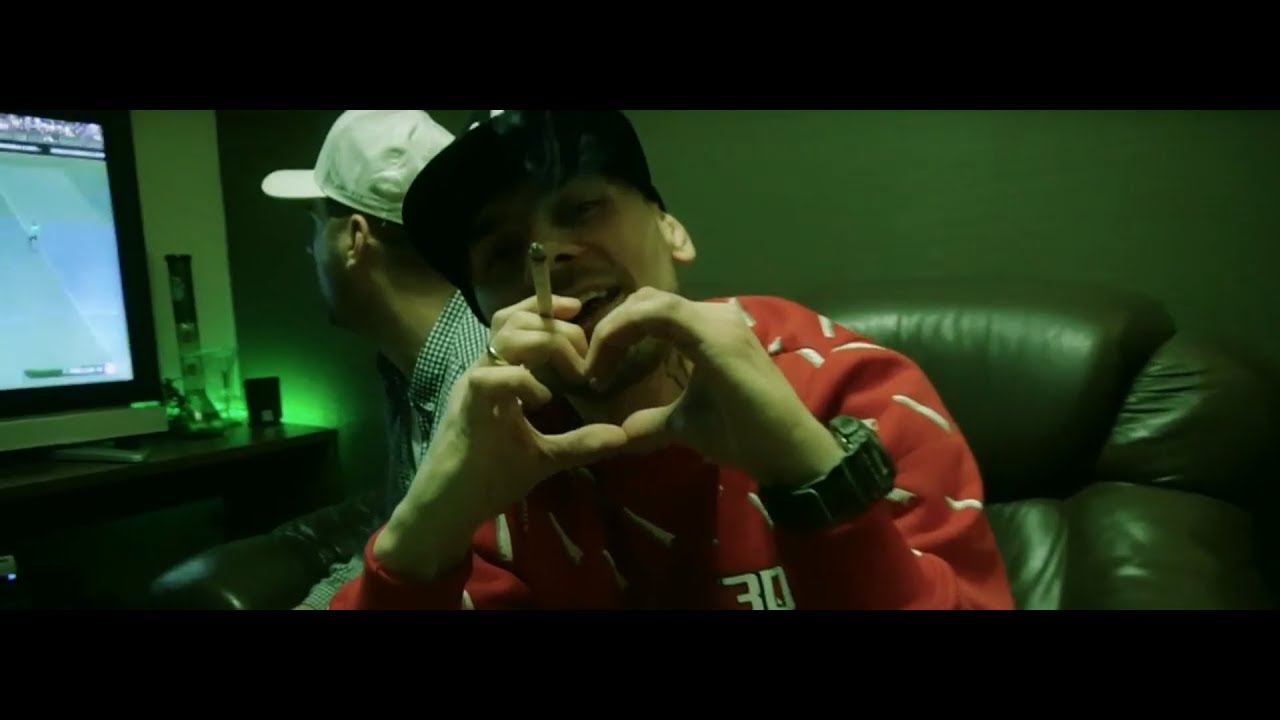 Kacper HTA - Love song