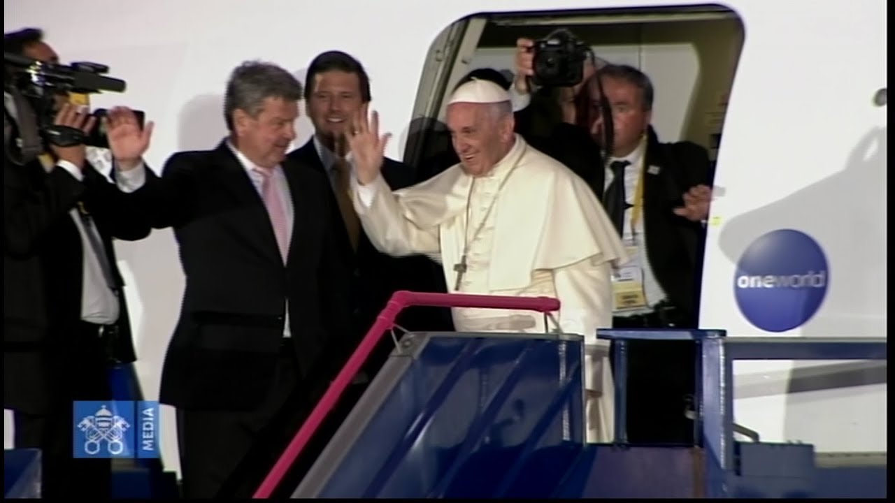 Francisco se despide de Perú