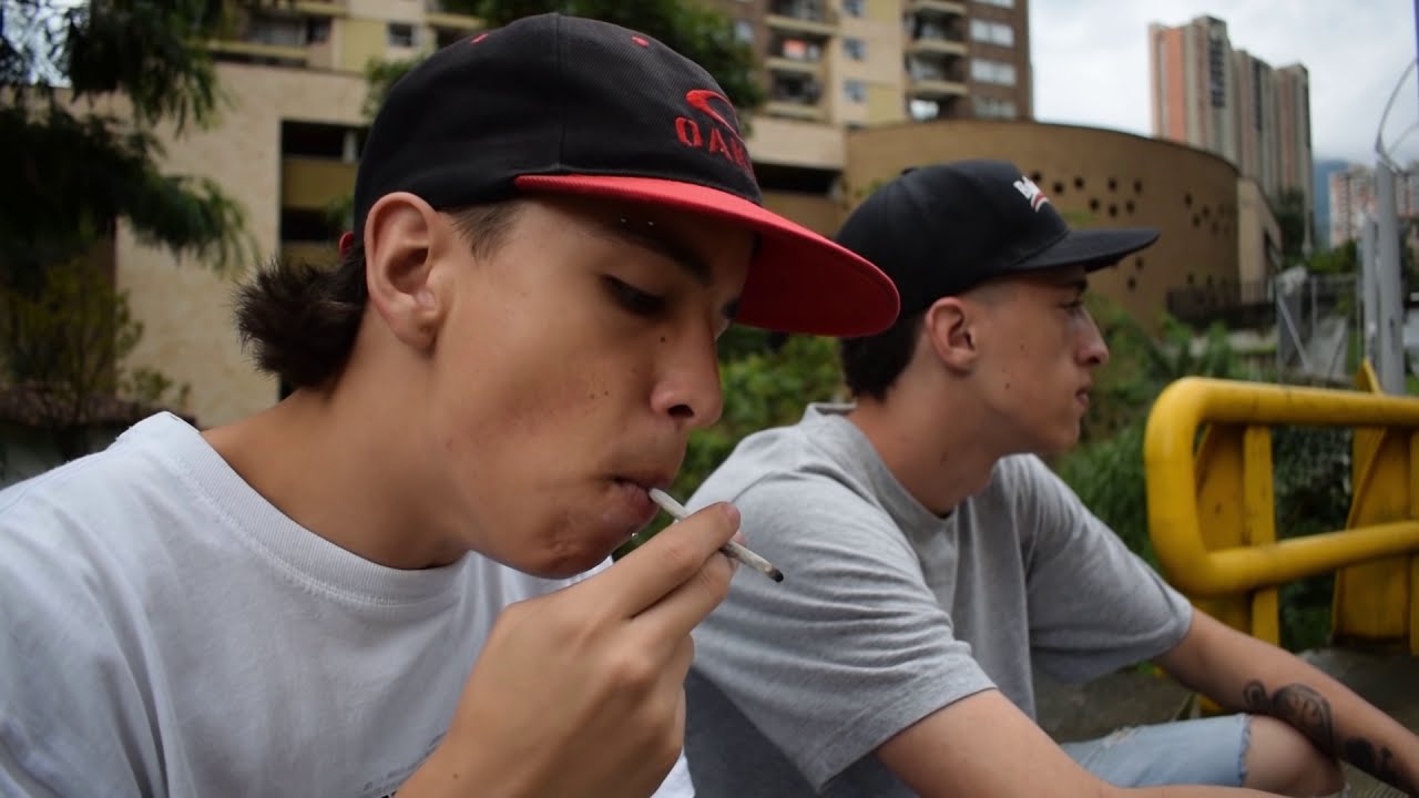 Hay algo en mi mirada GEDECE (video oficial)