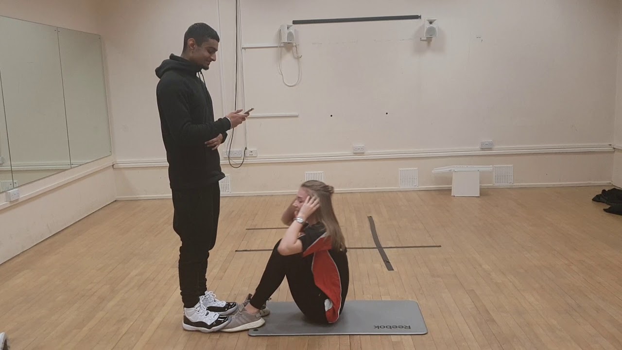 1 minute sit up test