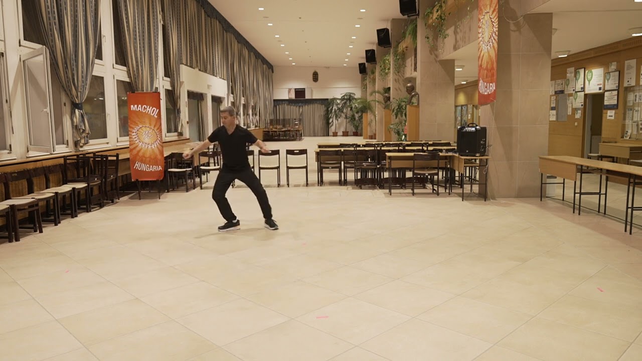 Ana Bachlam Bik (C) Avi Levy - dance