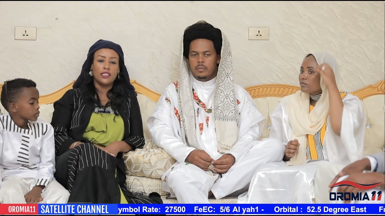 OROMIA11:  QOPHII IID AL FIXIR MAATII ARTIST AADAM MOHAMMADII FI ATILEET  MARYAMAA MOHAMMAD WAJJIIN.