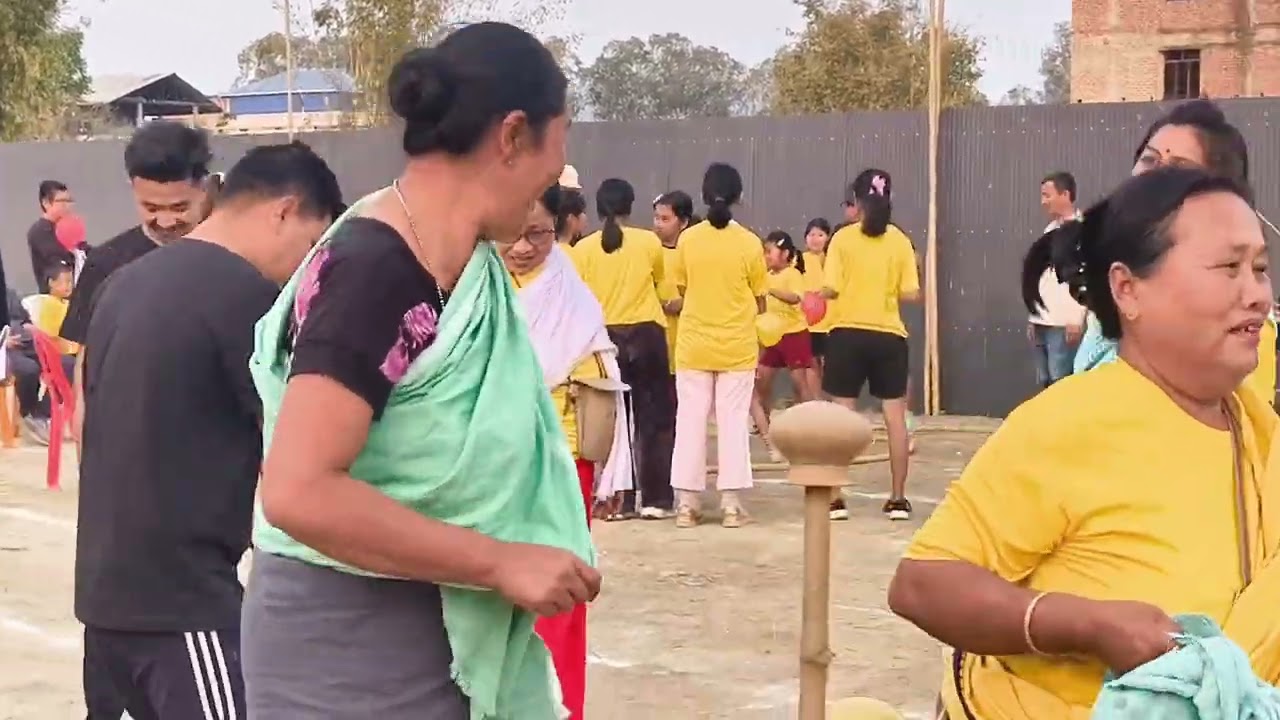 Blind hit Meira paibi