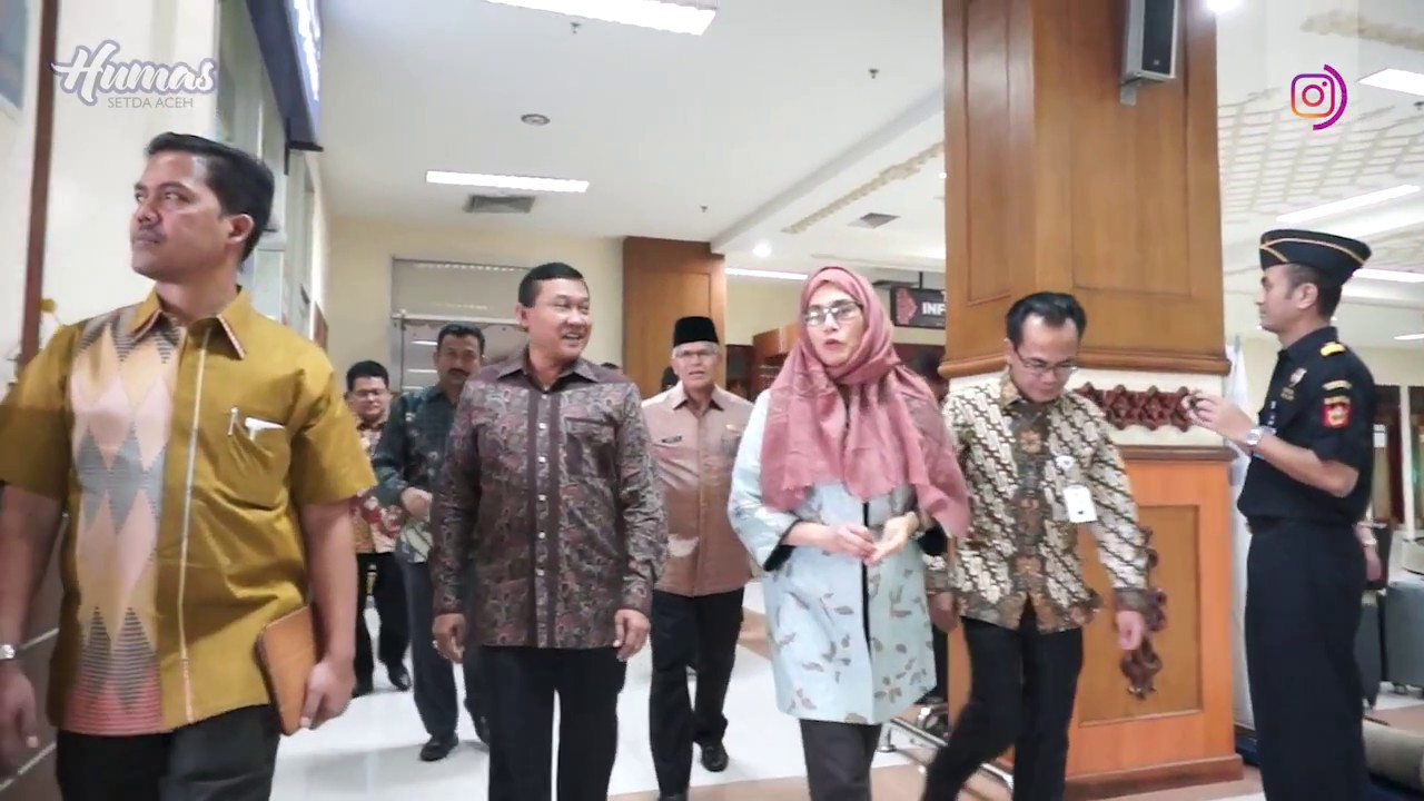KUNJUNGAN MENTERI KEUANGAN SRI MULYANI KE ACEH