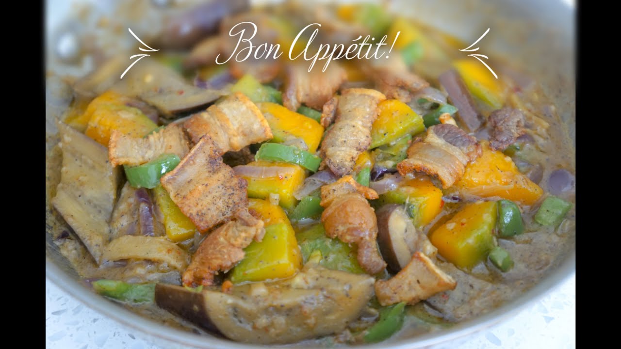 Ginataang Kalabasa at Talong (Squash and Eggplant in Coconut Sauce)