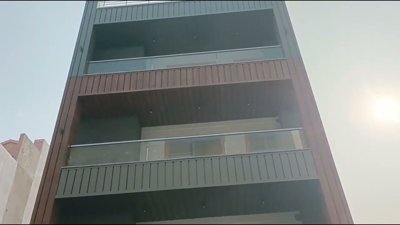 DON'T MISS OUT ON 3 BHK Builder Floor at 1.5CR!