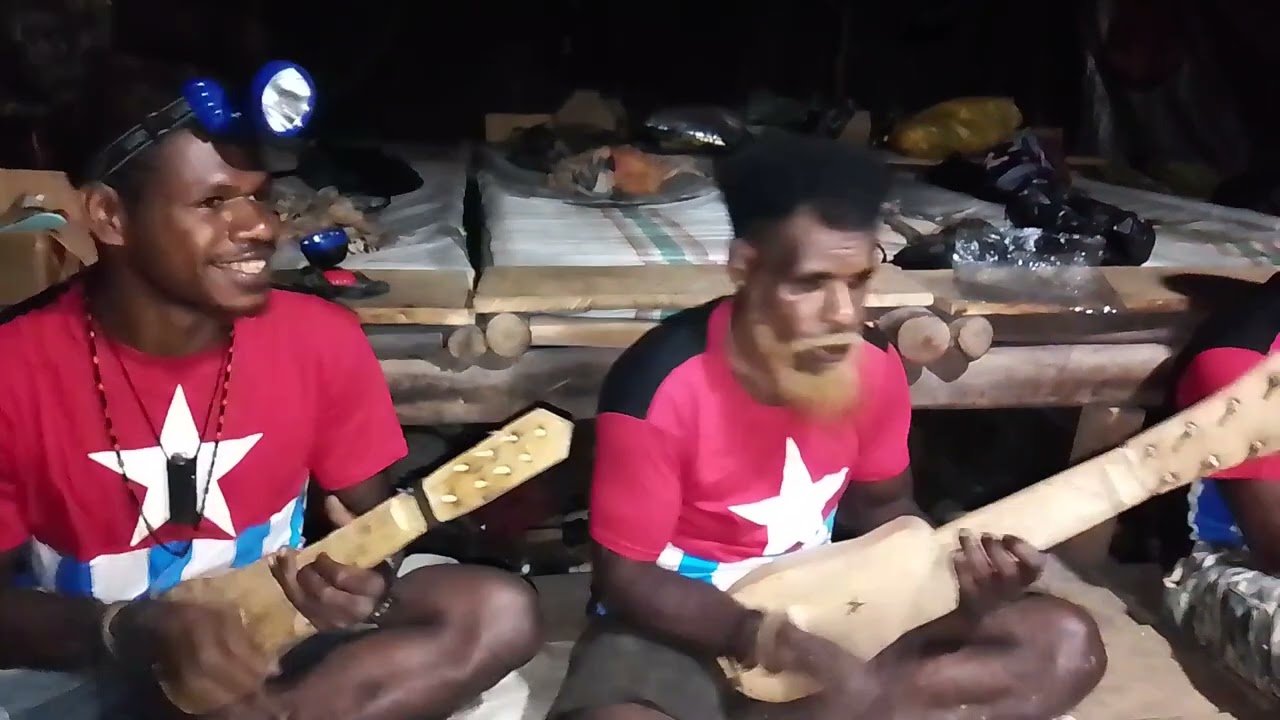 Waisarina "Jalan Kaki" Awuri Inom 2025