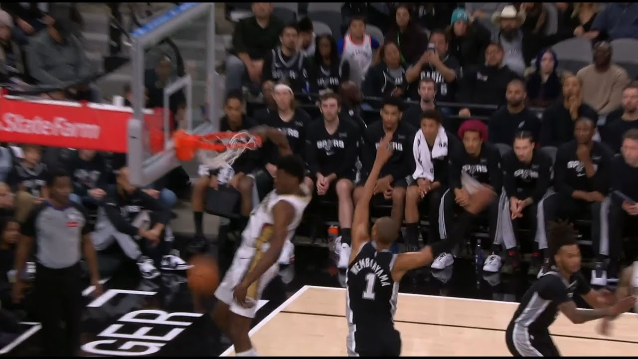 Yves Missi goes by Victor Wembanyama with finishes with the clutch powerful dunk