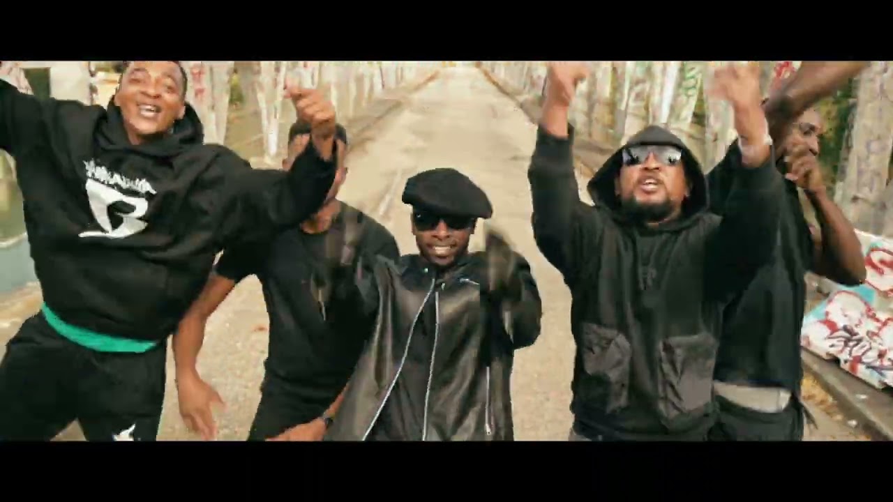 Deejay - Atsika ( Clip Officiel  )