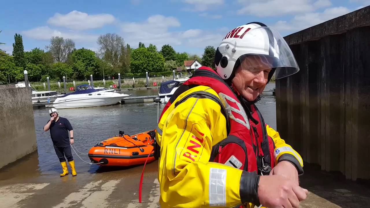 Running Man Challenge RNLI Teddington
