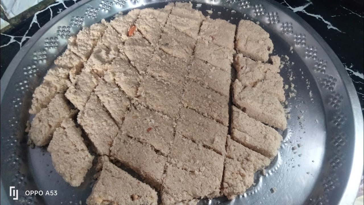 Suji ka Barfi khilate Hain