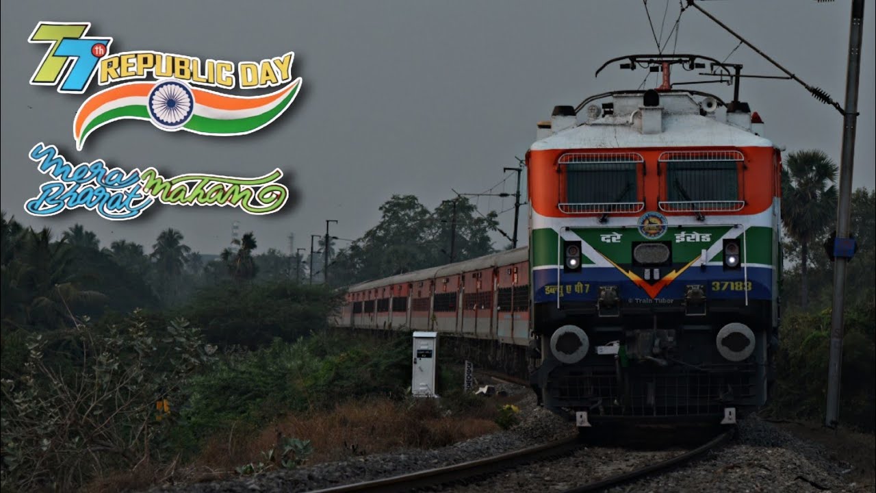 MERA BHARAT MAHAN | 77th Republic Day Special Livery WAP-7 With Rajkot To Coimbatore Express | 4K