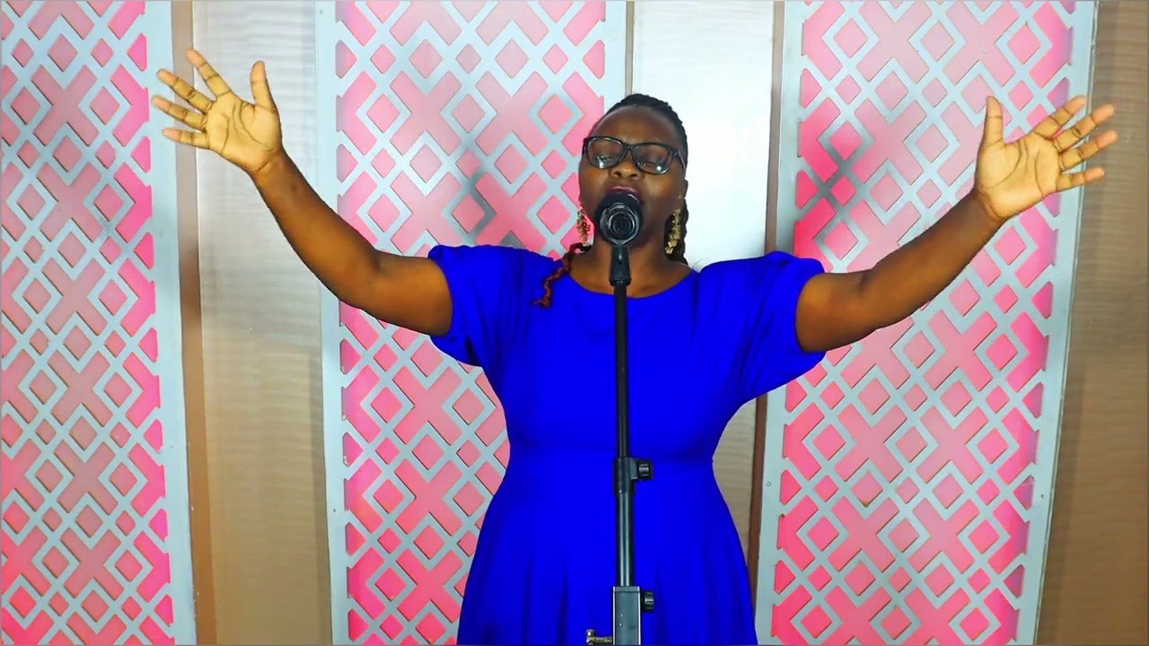 Worship Moments With Carol Kathy