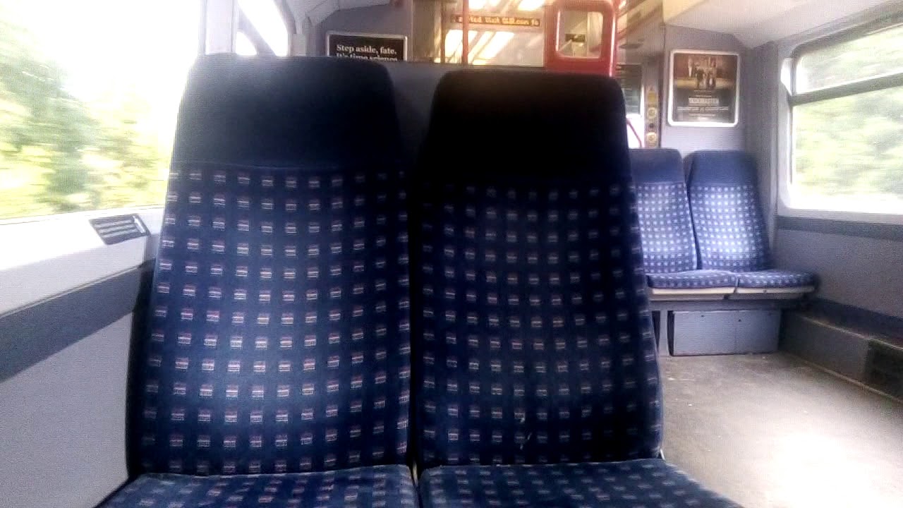 GWR Class 165: DORKING WEST - DORKING DEEPDENE