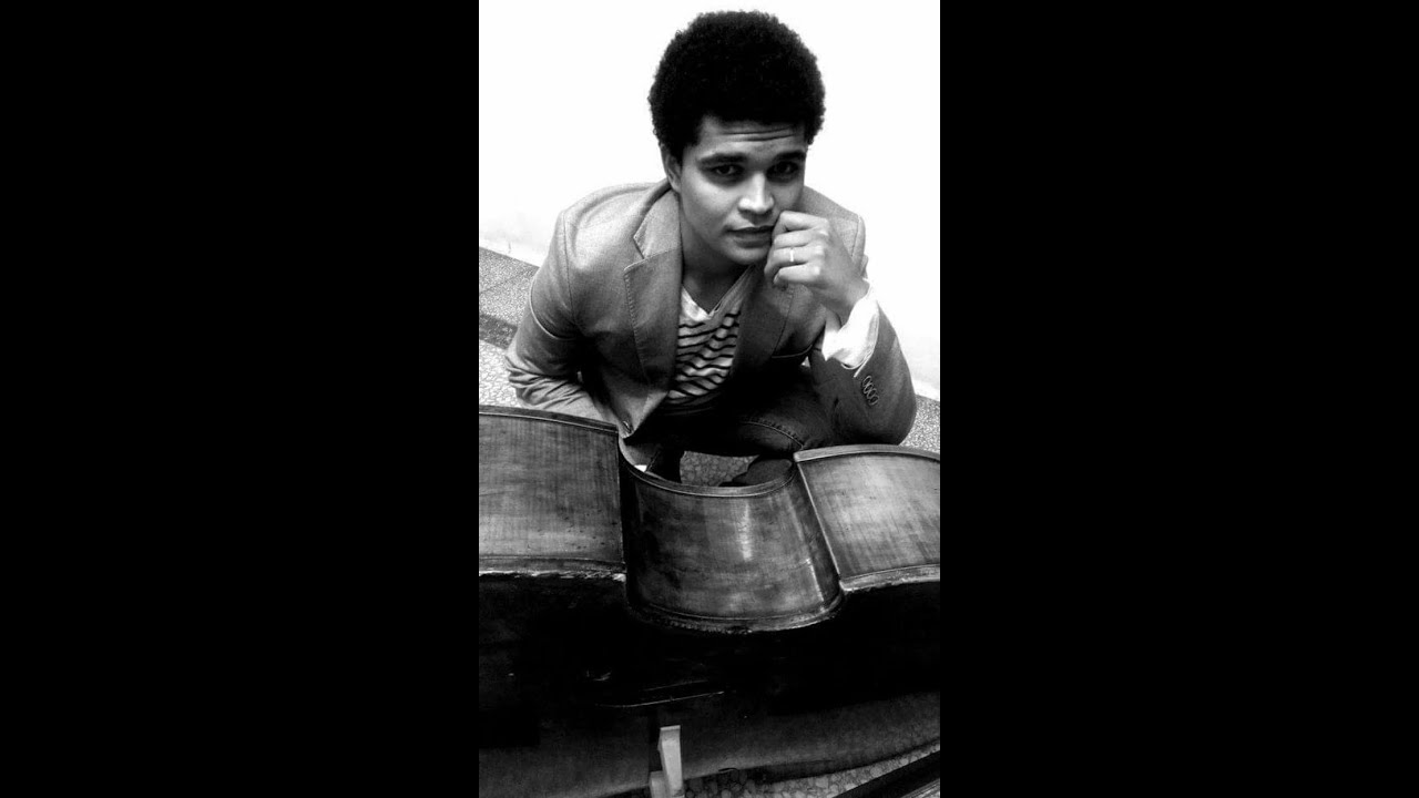 Ruan Baartman - The Singing Double Bass