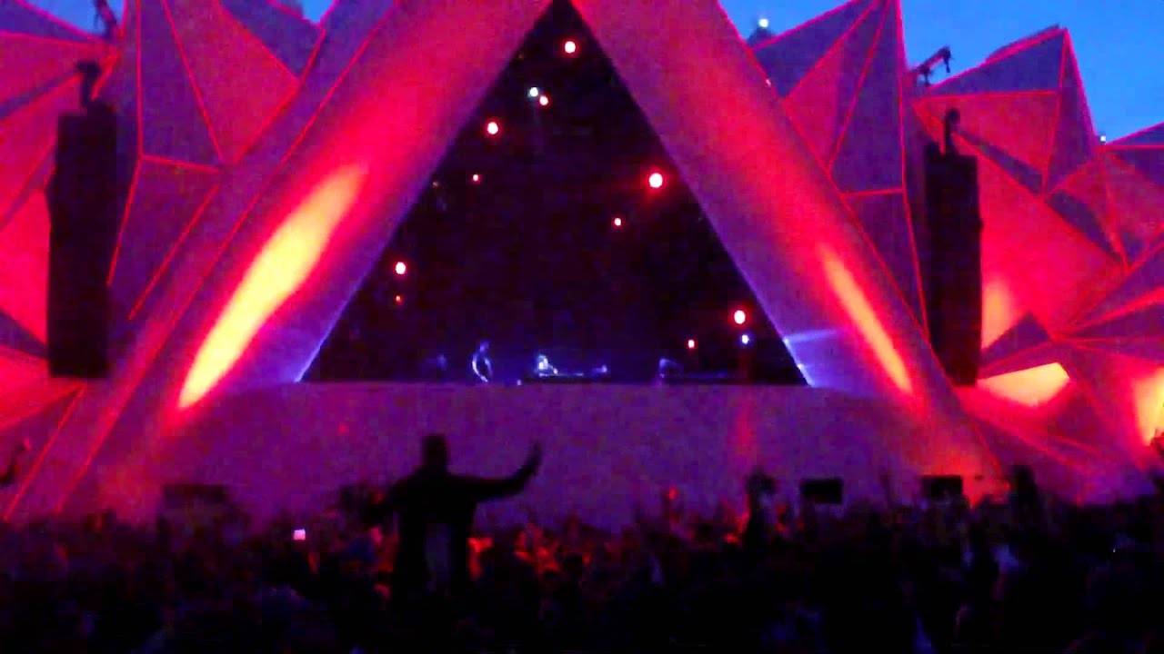 Hardwell - Dont Stop The Madness #TFD2015