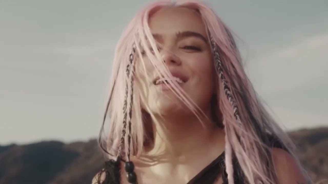 Karol G | Exploto de Luz – Official Video