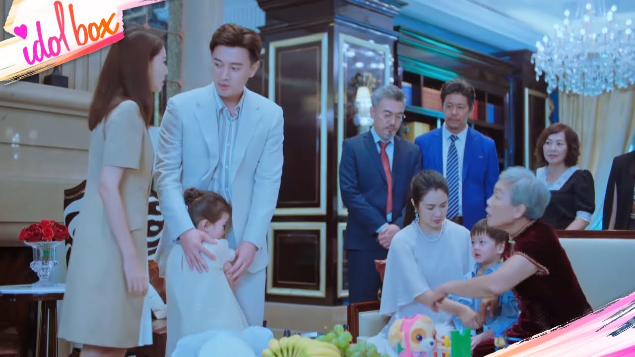 女儿得罪总裁儿子，妻子要求她道歉，结果丈夫给妻子下跪了😲 | 暖陽之下 | Idol Box