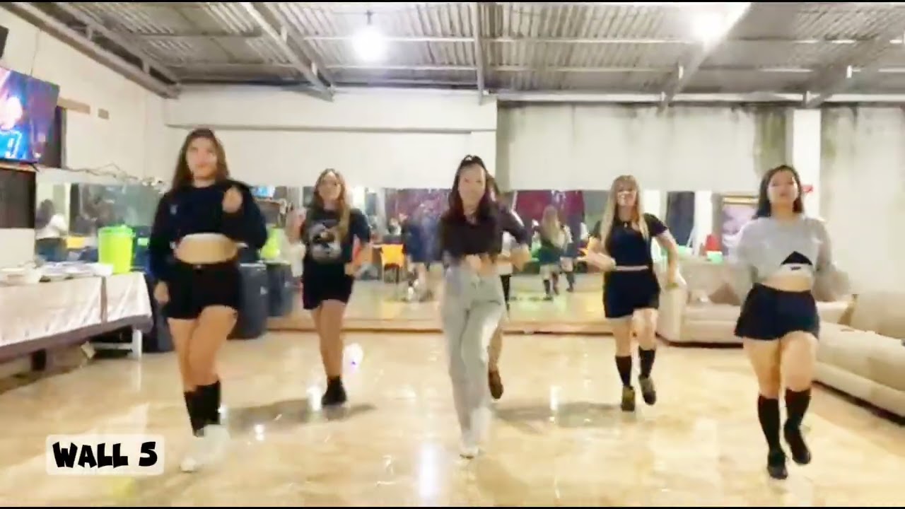 TA LIPA-LIPA// linedance//choreo Jelvi Rumate//music Dandi Barakati Ft Dante Nababan