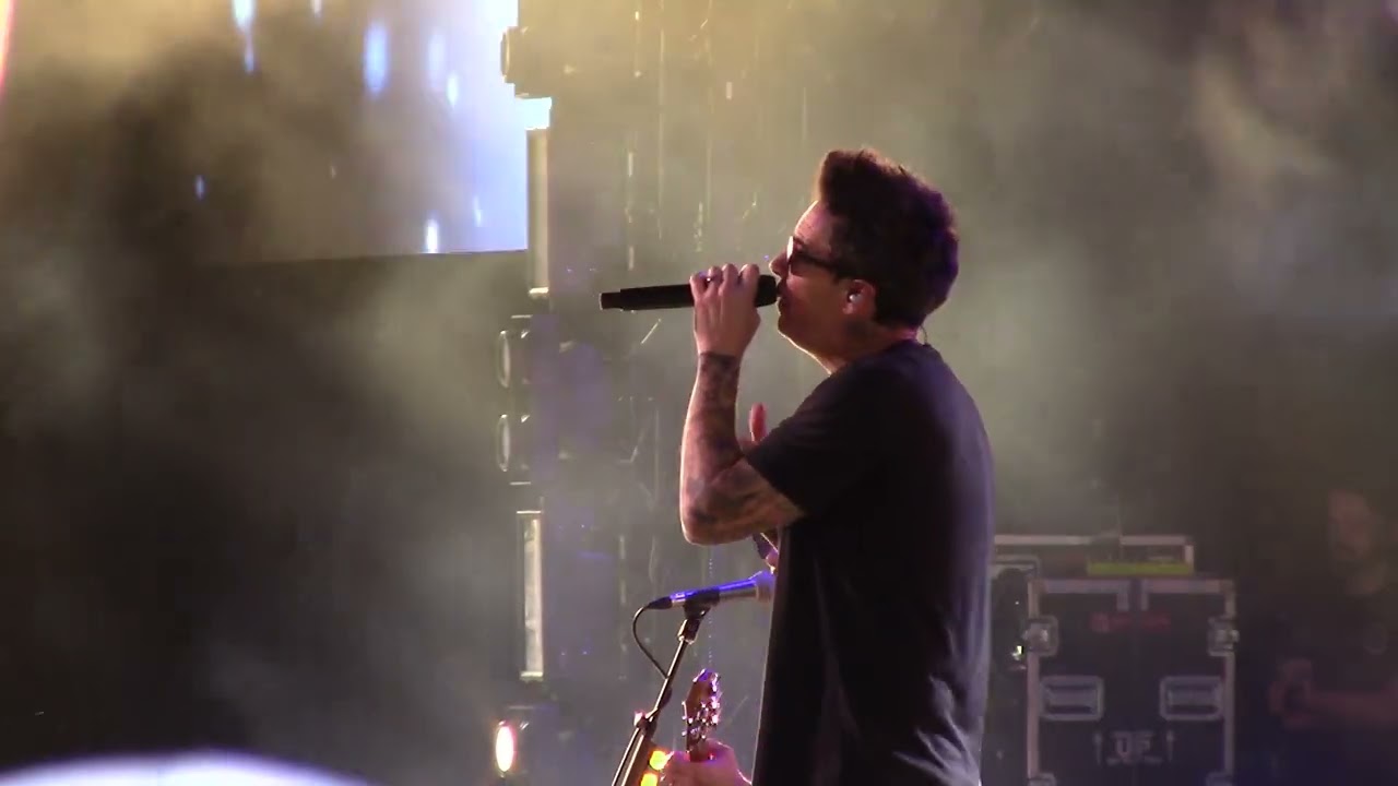 2025 04 11 Simple Plan - Astronaut