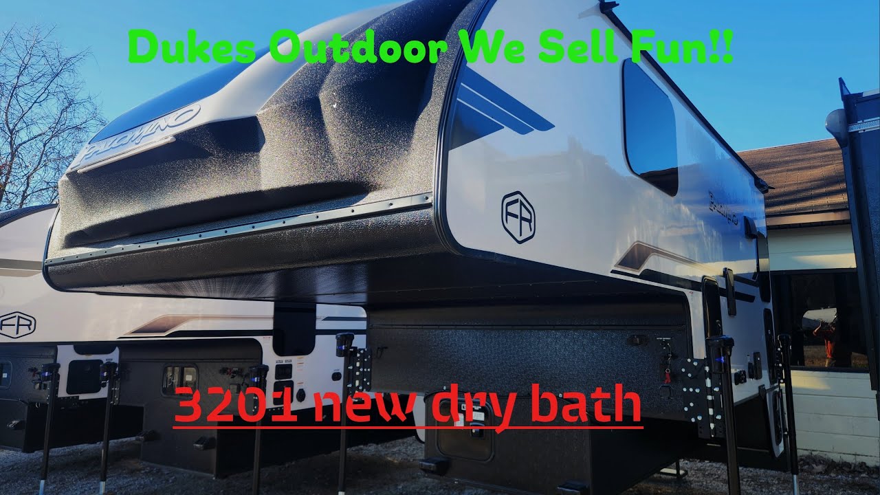 2025 Palomino Backpack 3201 Truck Camper Dry Bath Great New Floorplan Fits 3/4 Ton Long or Short Bed