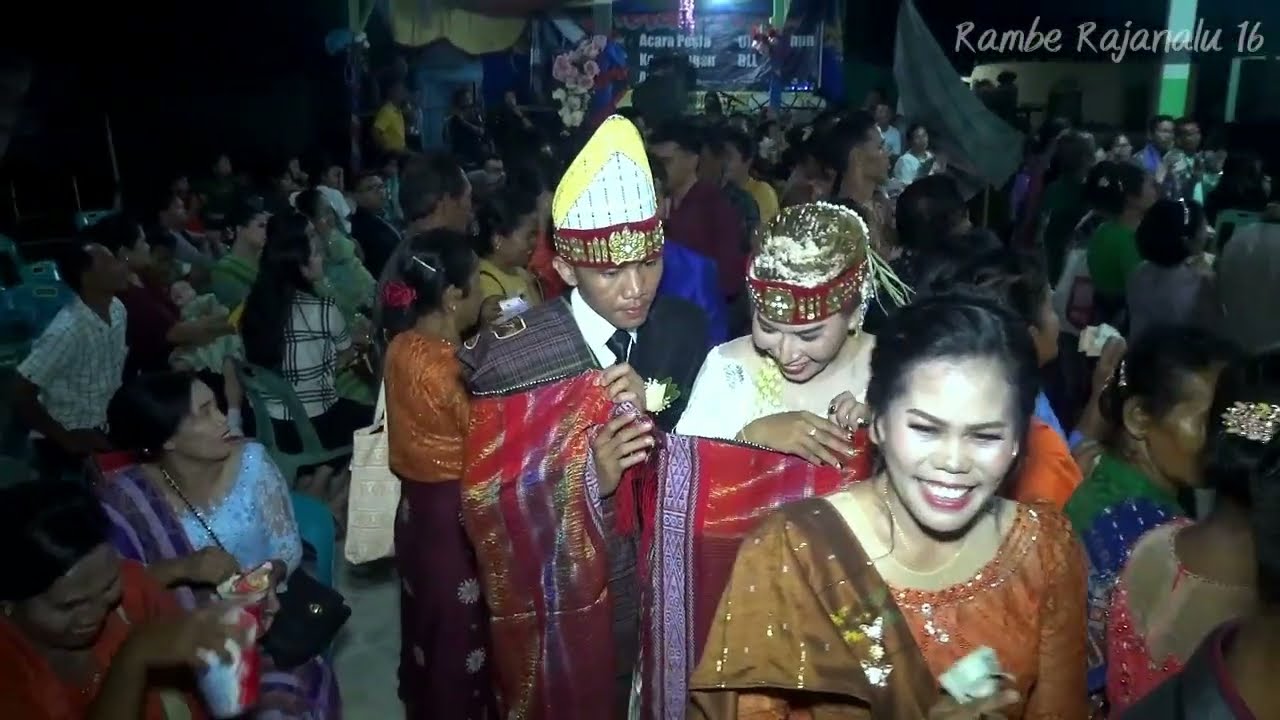 Budaya Batak | Uning-uningan | Marsomba tu Hula-hula Paranak | Moment Wedding REGANDI & RUTH
