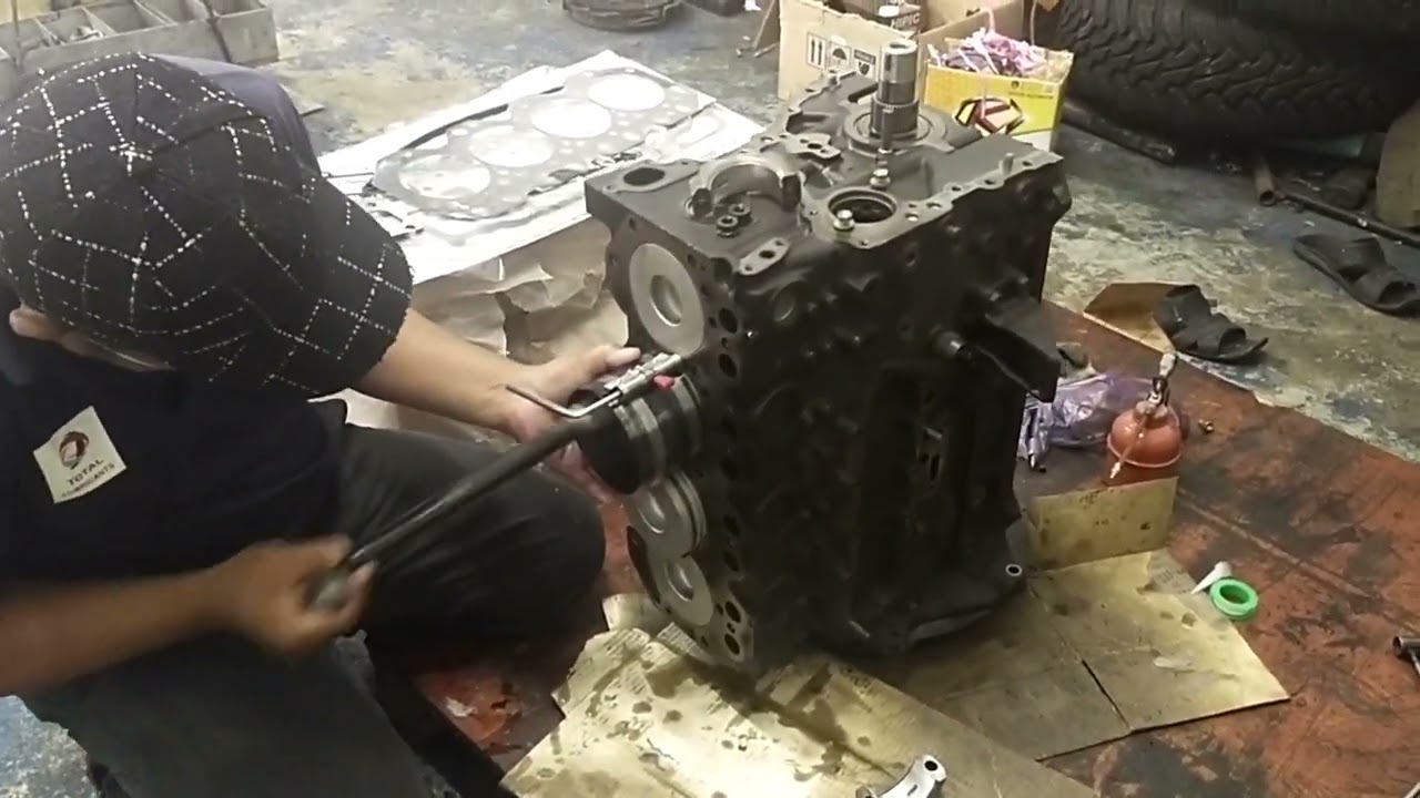 Overhaul Engine Lorry Toyota Diesel 15b