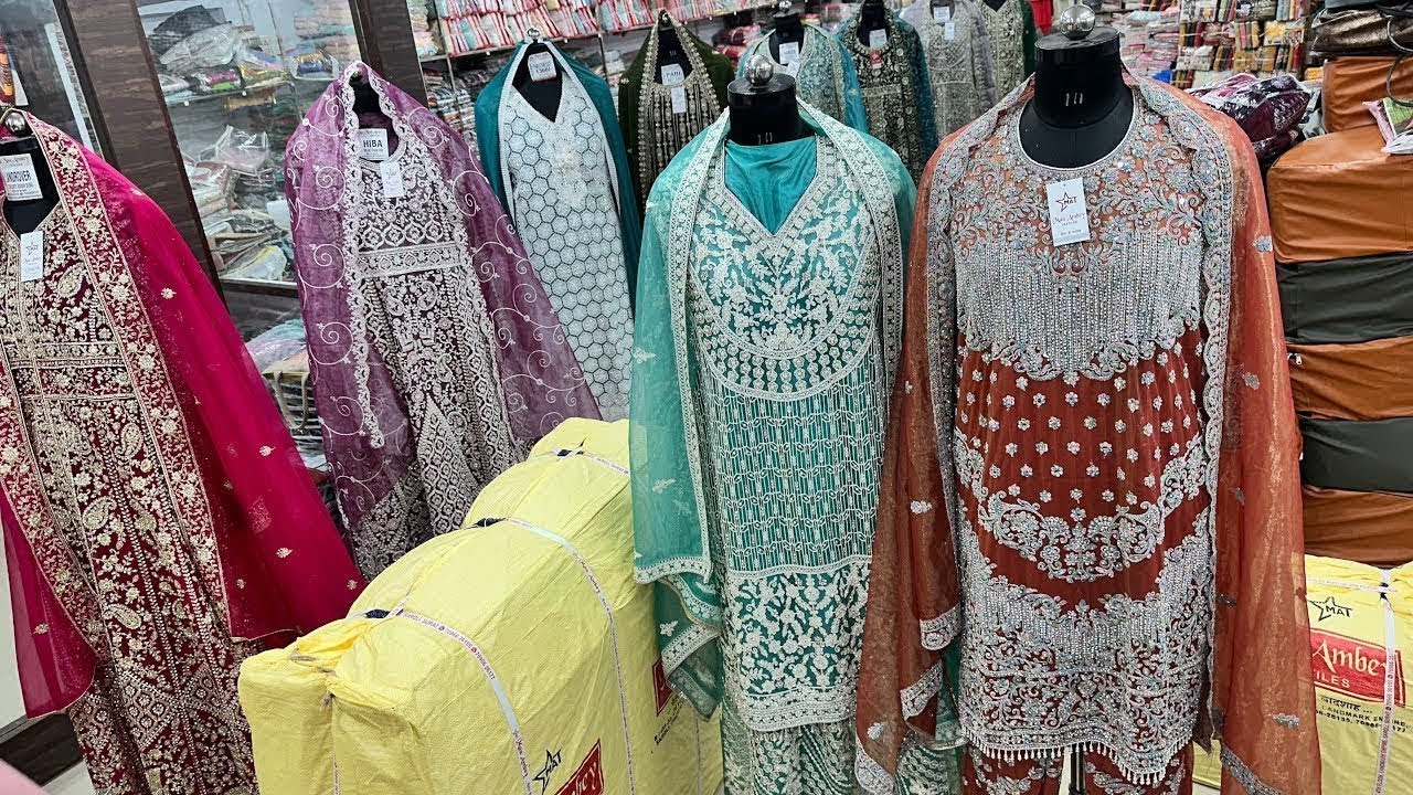 किलो के भाव 69 रू, 700 रू वाला Fancy Suit 250 बिना डरे जितना मर्जी माल लो