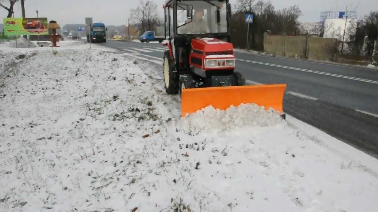 Odśnieżanie YANMAR F195 (Pług 150cm) schneer&auml;umen