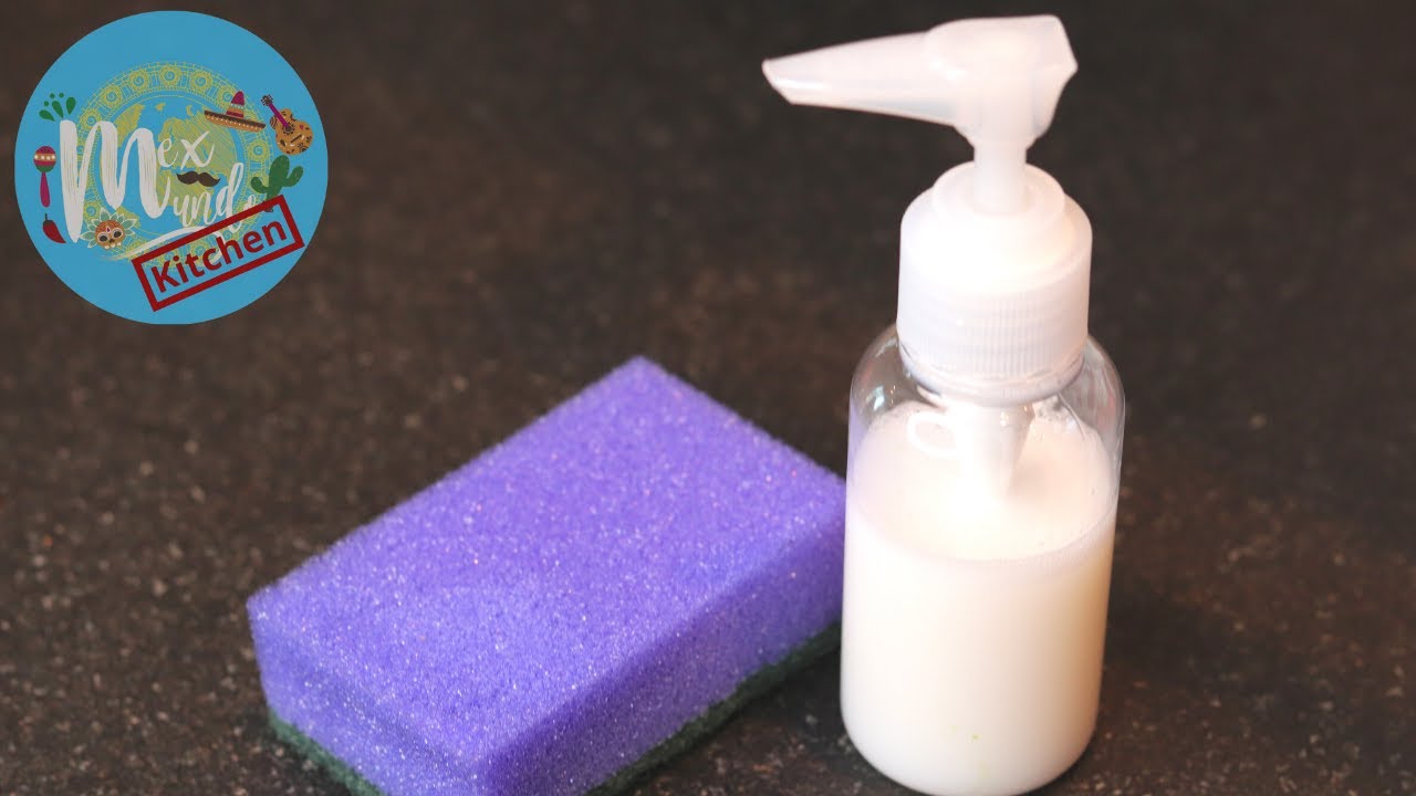 How To CLEAN WINDOWS Like A Pro! @MexMundoKitchen