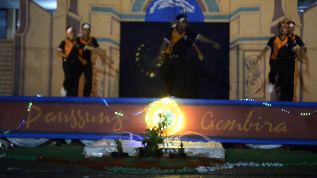 PANGGUNG GEMBIRA 2014 Dance of Thawalib Boarding School