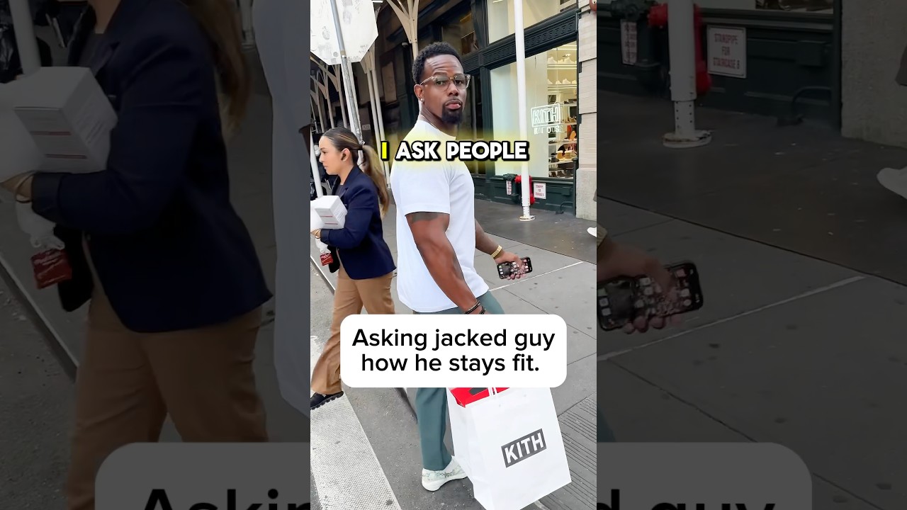 Asking jacked guy what he does to stay fit. #nyc #fitness #workout #pullups