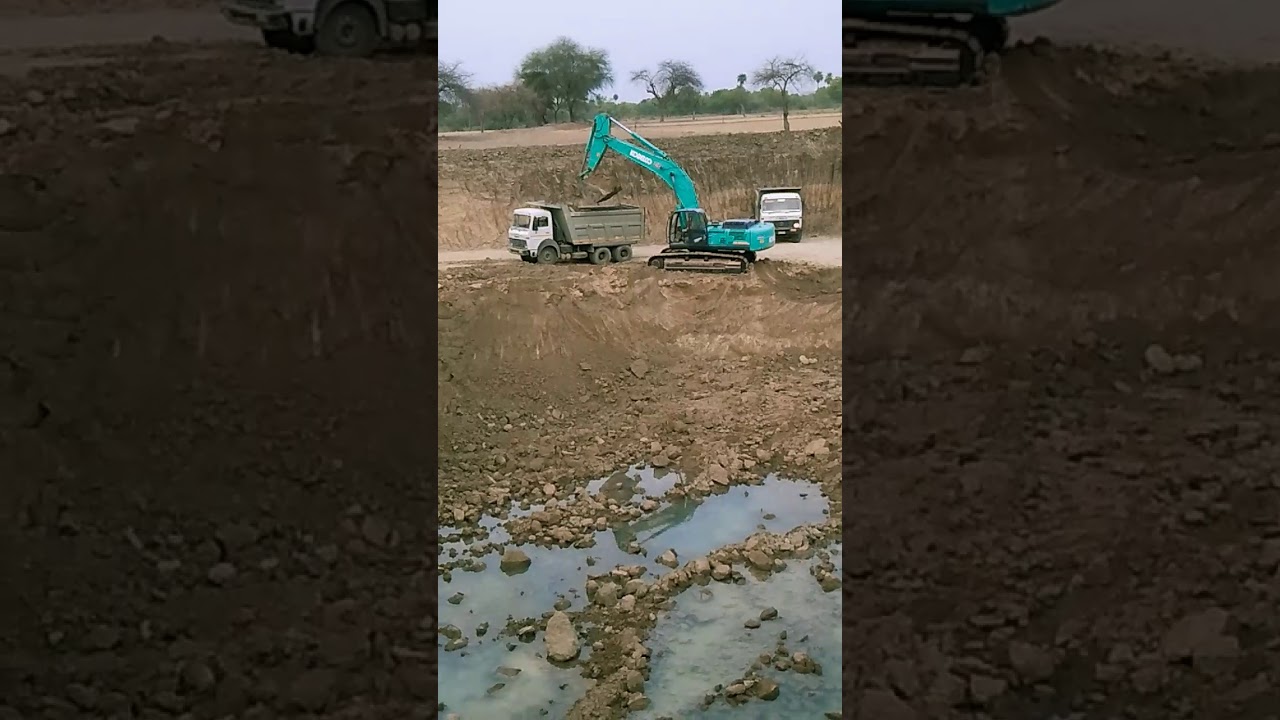 Jcb ki khudai in my village ,in arjun sahayak priyojna  mahoba