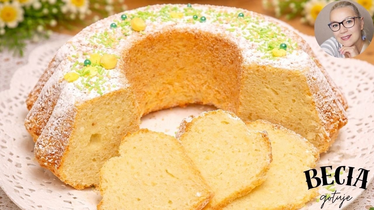 Babka piaskowa cytrynowa - puszysta, delikatna, lepszej nie znajdziecie. Becia gotuje i poleca.