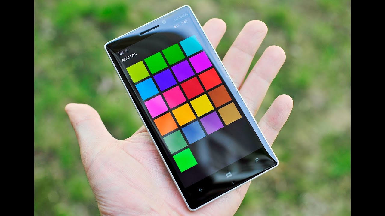Nokia Lumia 930 unboxing and OS tour