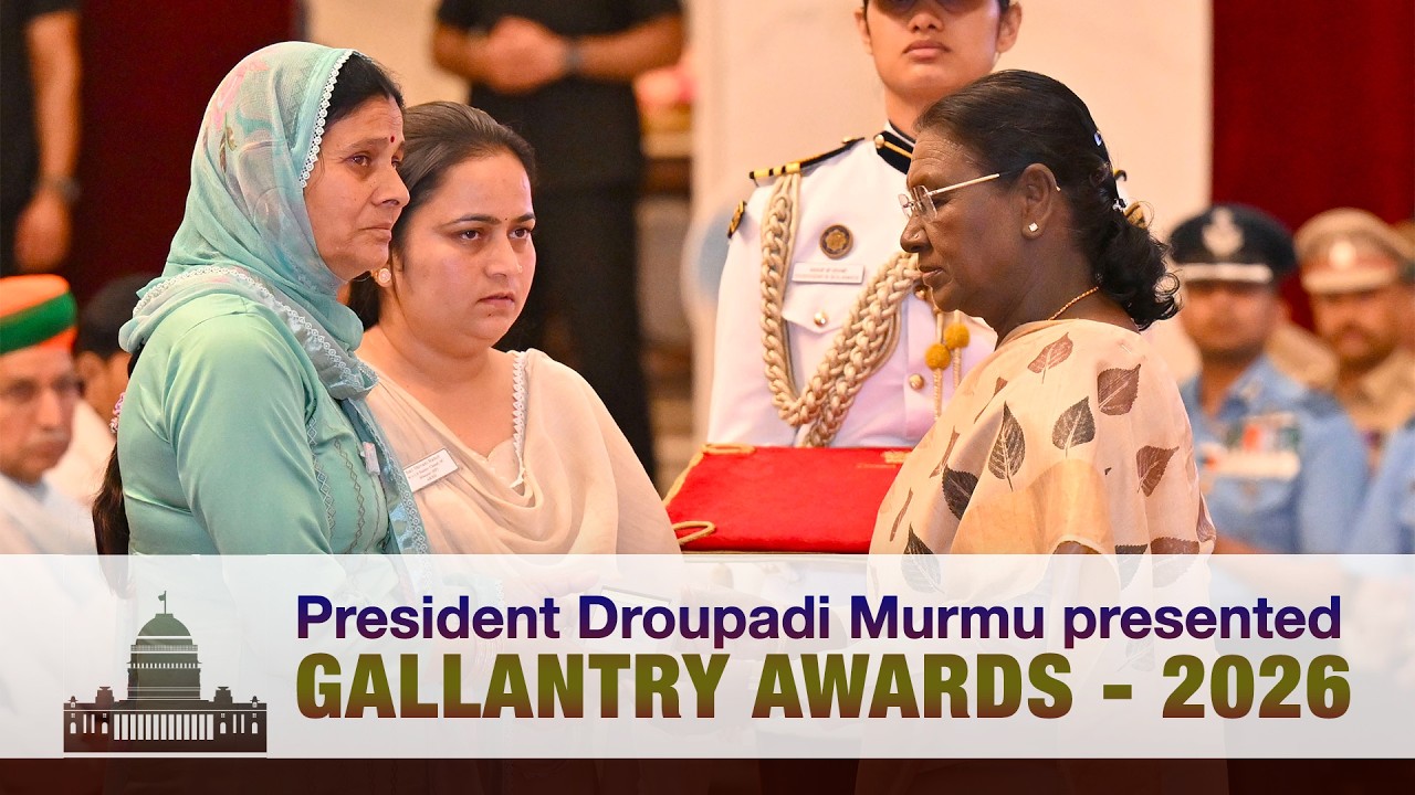 President Droupadi Murmu presented Gallantry Awards at the Defence Investiture Ceremony - 2026