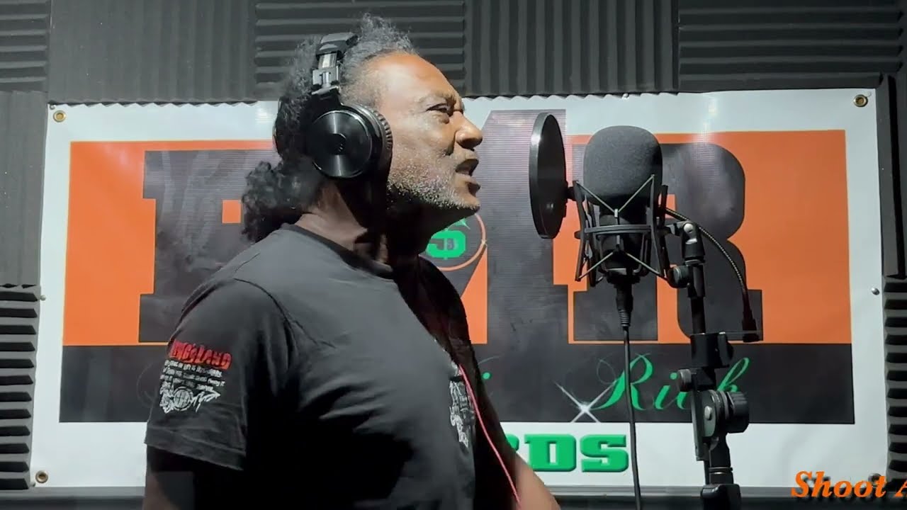 Junior Cat - Shoot And Collect - RMR Records Jamaica