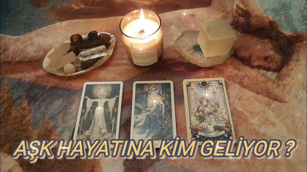 Aşk Hayatına Kim Geliyor ? 🕯👁🤍