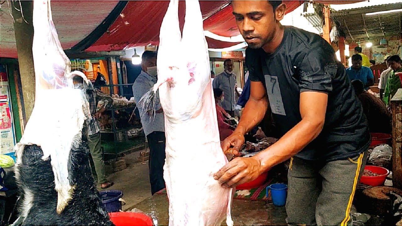 Amazing Goat Cutting And Cleaning Skill by Expert Butcher in Bangladesh. Mutton Cutting Skills