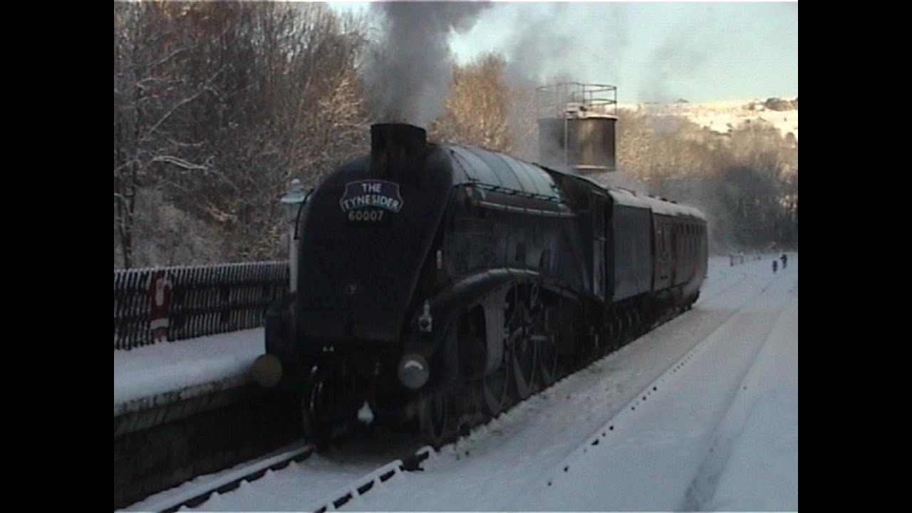 Repton & A4 in action up and down the Esk valley line in deep snow. #whitby #railway #trains