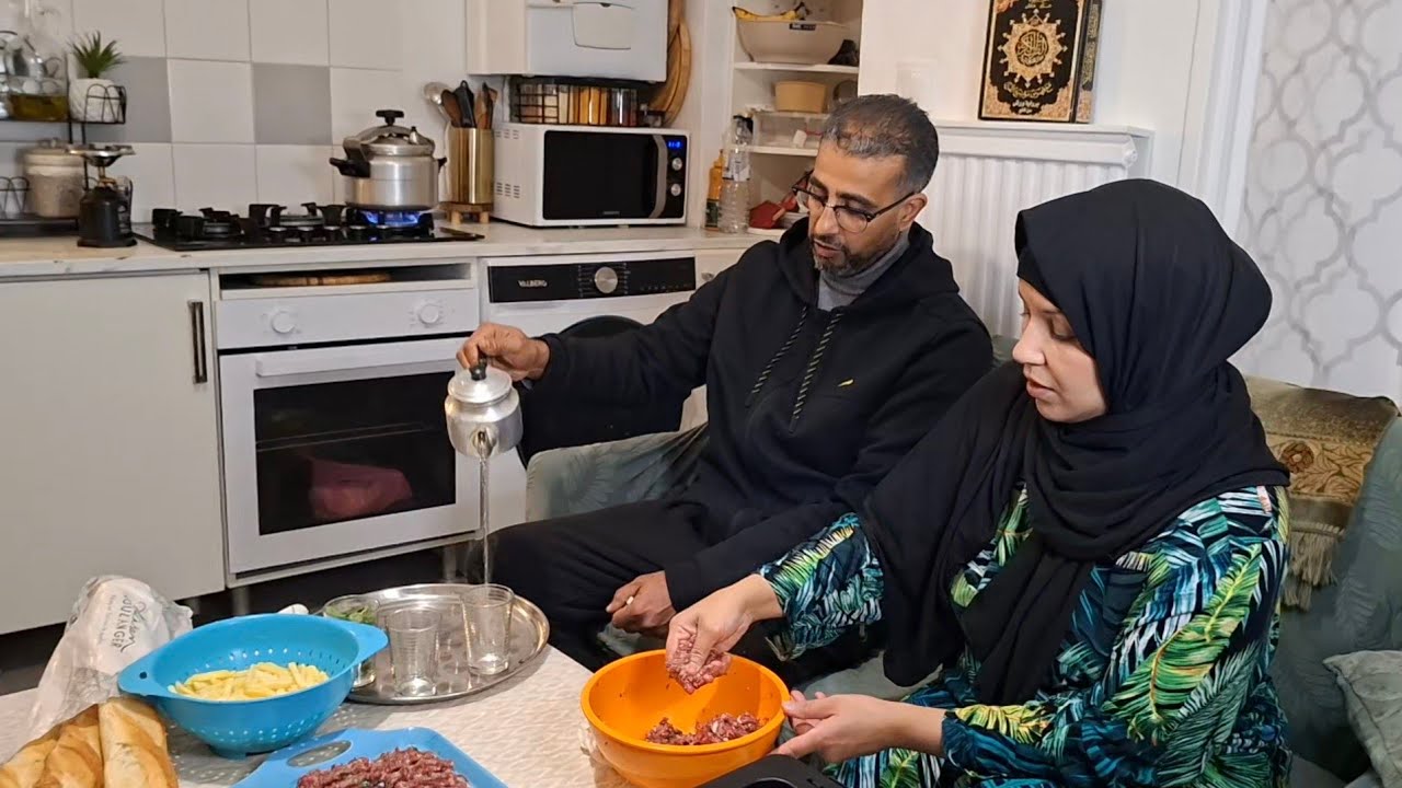 بغينا نتمشاو بحال الناس🚶🚶‍♀️ فالغابة عبد السلام وضر تيليفونو📱