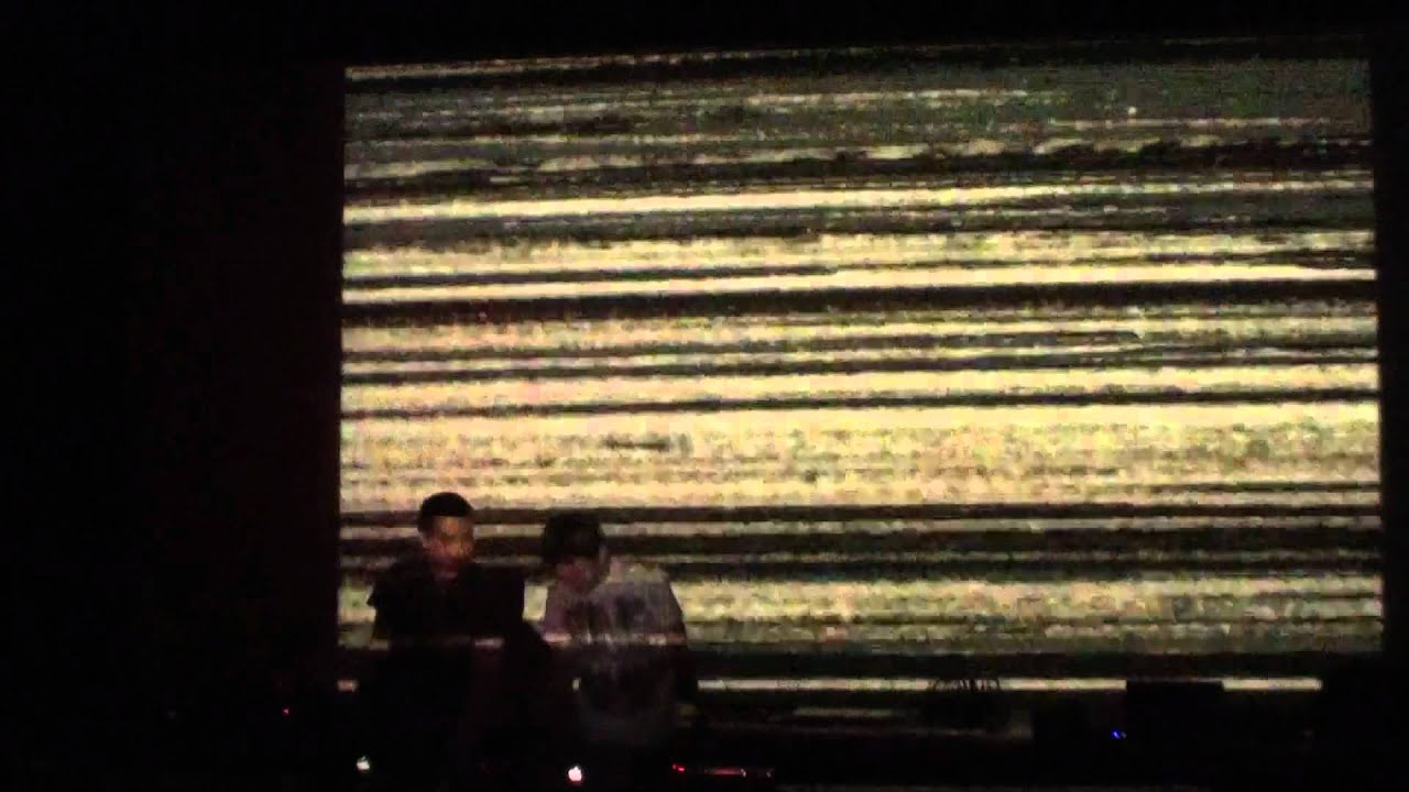 Ugol Ratmanova & Vj Eps live in Moscow (2011-08-28)