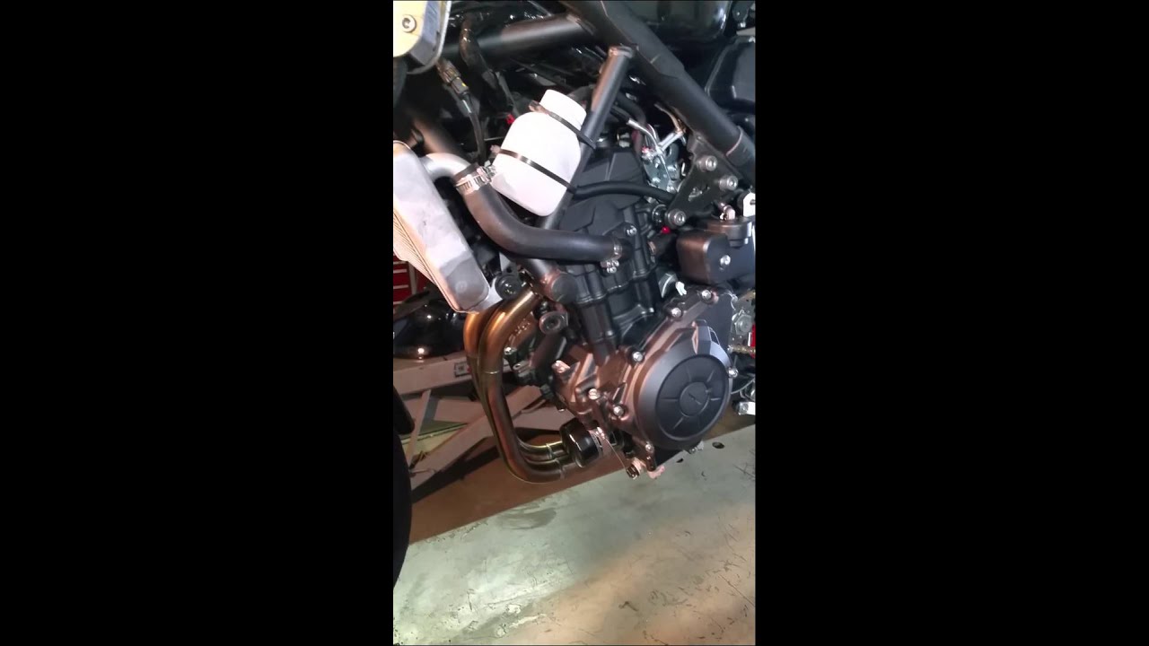 2015 Yamaha  R3 New Spears Racing Supersport build