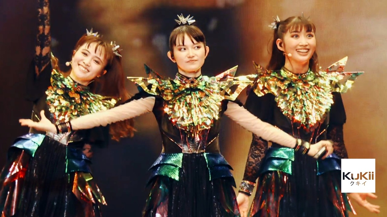 BABYMETAL // GIMME CHOCOLATE!! 「ギミチョコ！！」【15 LEGENDS EVOLUTION】