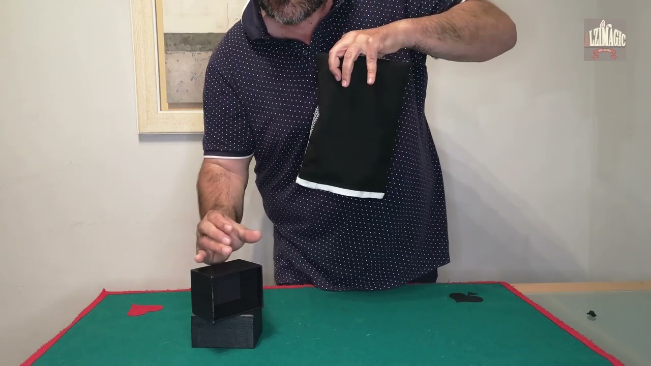 Rutina Bolsa, Huevo y caja