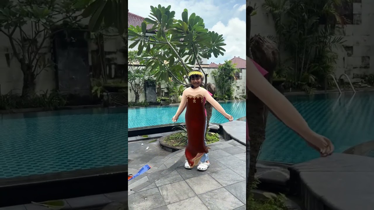 SAMANTHA PAKE BAJU PRINCESS ! 